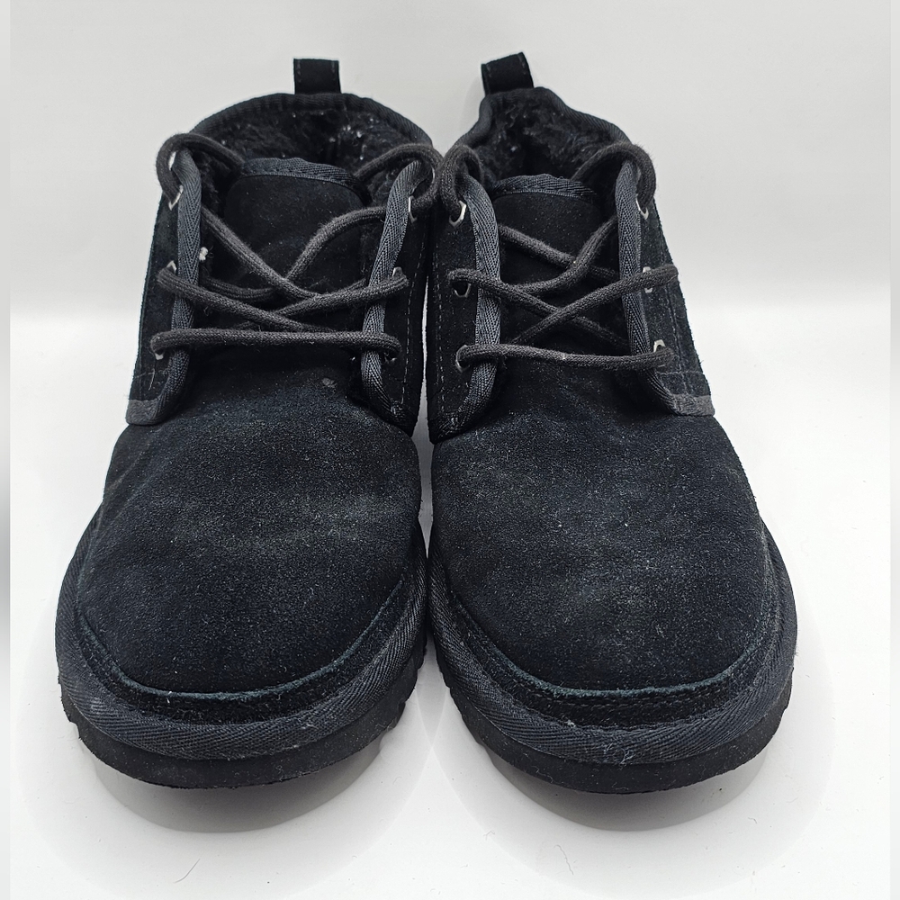 Ugg Neumel - image 2